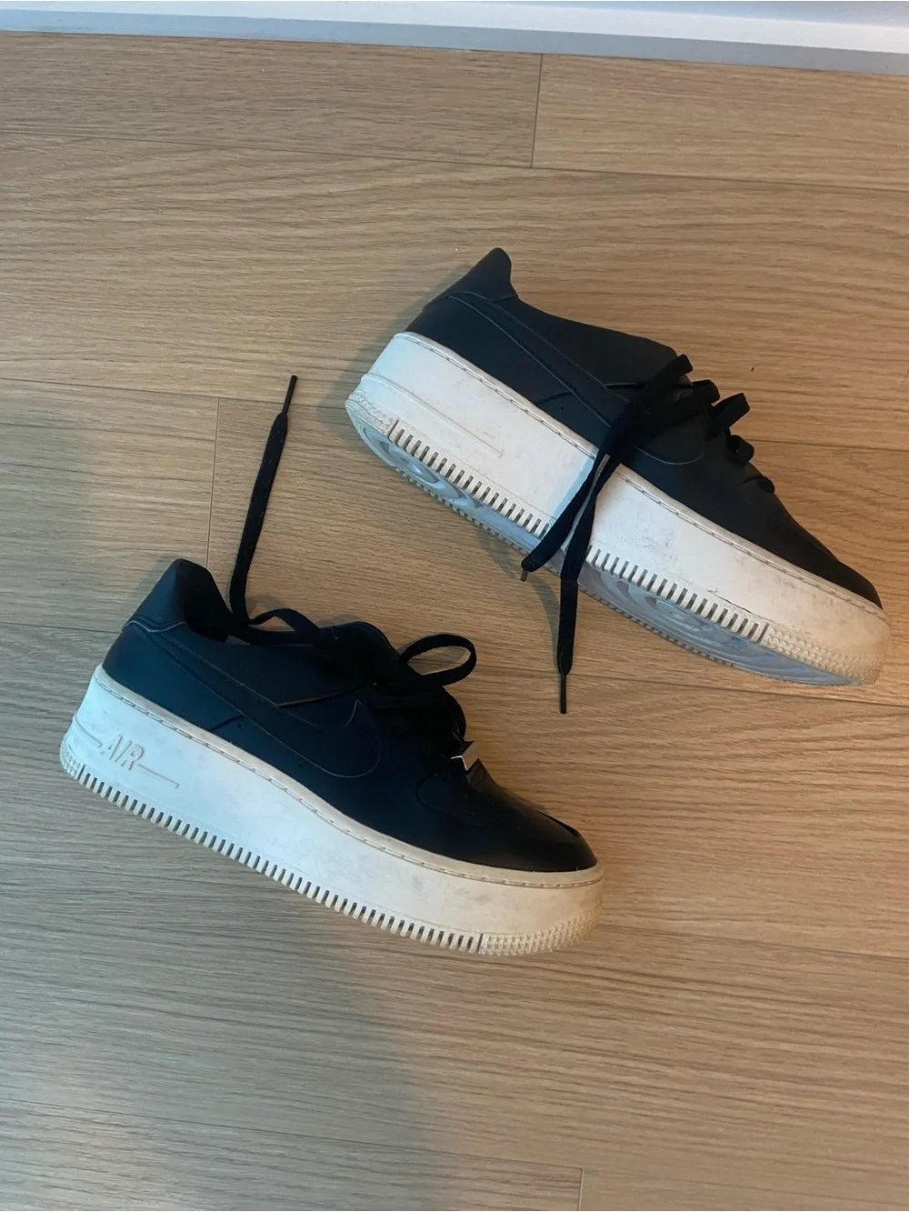 Nike platform size
